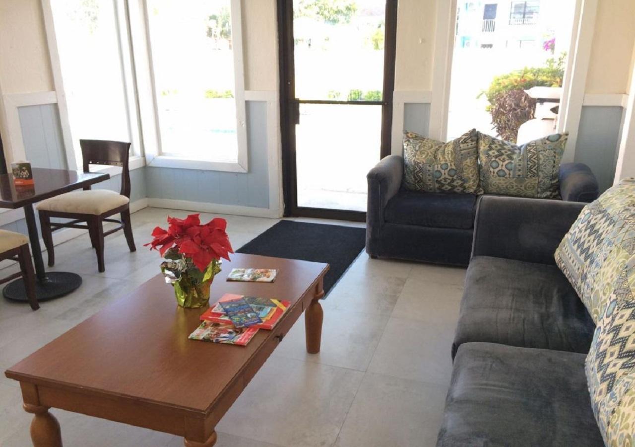 The Oasis Retreat Apartment Nassau Exterior photo