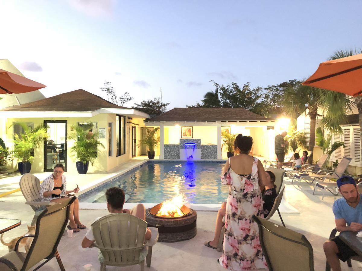 The Oasis Retreat Apartment Nassau Exterior photo